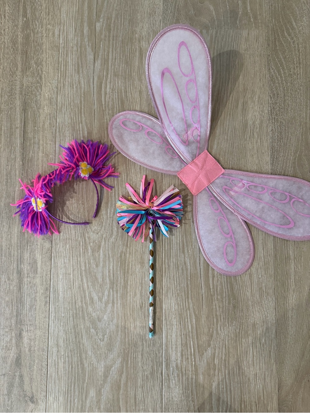 Kids Abby Cadabby Seasame Street Fairy Costume with Pink Wings, Wand & Headband - Picture 4 of 12